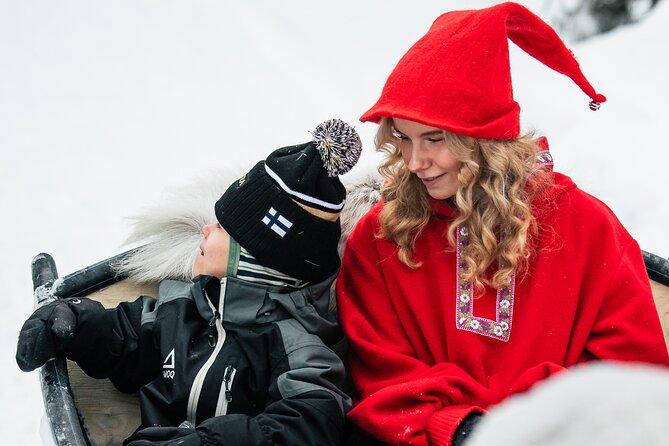 2km Sleigh Ride & Feeding Experience at Traditional Reindeer Farm - Reindeer Feeding and Up-Close Interaction