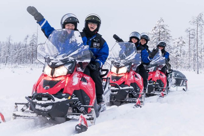 Arctic Circle Snowmobile Safari for Beginners in Rovaniemi - From Pickup to Santa Claus Village: How the 1-Hour Safari Flows
