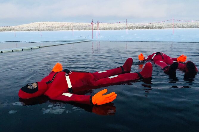 Arctic Day with Ice Fishing and Floating - Snowshoeing in the Arctic: active, guided, and beginner-friendly