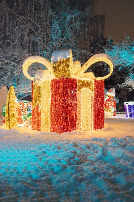 Arctic Fantasy Park Entry Ticket - Timing your day with the 12pm to 9pm open schedule