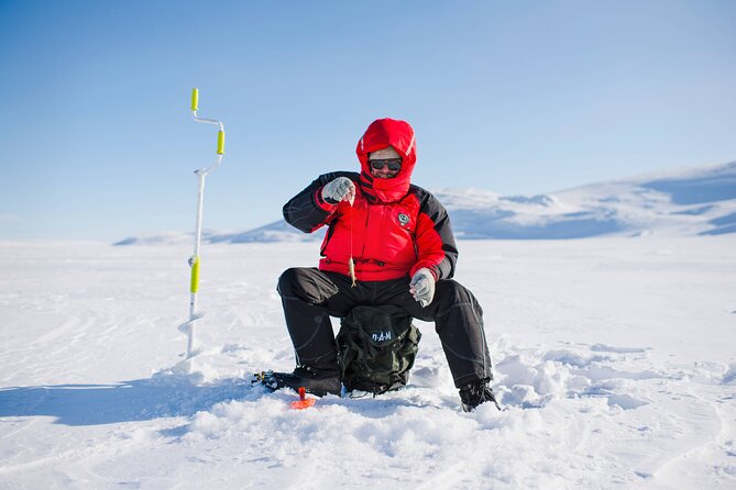 Arctic Fishing & Open Fire Cooking - Lake Inari: Checking Nets and Learning the Fish List
