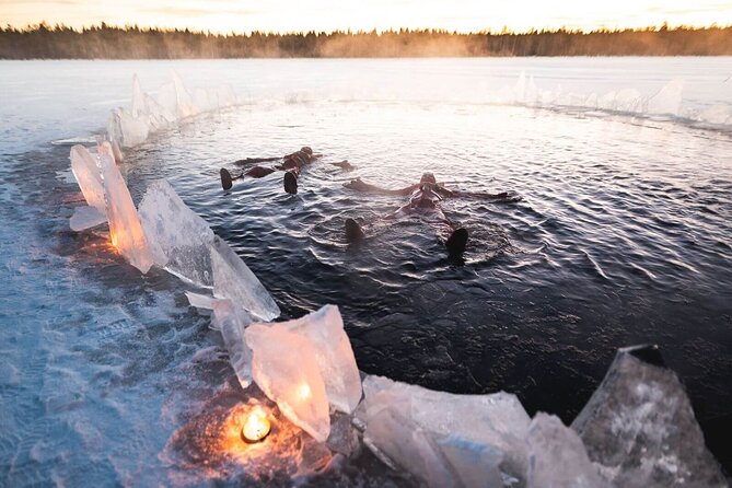 Aurora Arctic Ice Floating in Rovaniemi, Small-group - Why Aurora ice floating feels different than a typical aurora tour