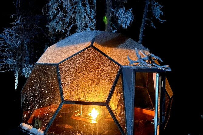 Aurora Borealis Dinner in a Glass Igloo - The Guide Father and the real work behind aurora chasing