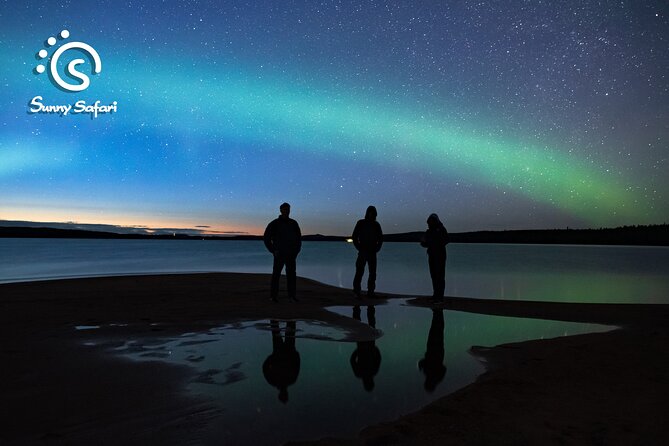 Aurora Borealis Trip - Autumn - What to Wear for a 3-Hour Northern Lights Hunt