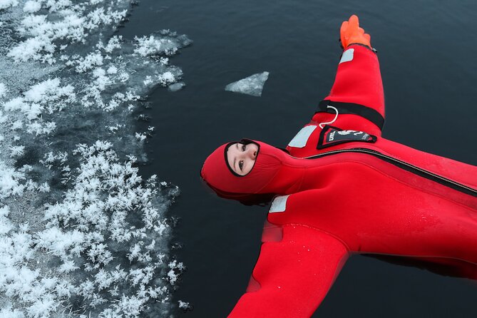 Aurora Ice Floating in Rovaniemi - What to Expect From Group Size and Timing