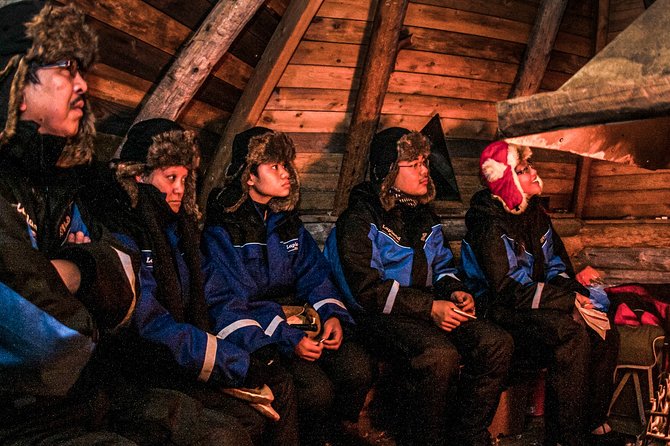 Auroras - Northern Lights Tours by Aurora Experts - Rovaniemi - Weather reality: cloudy nights and starry windows
