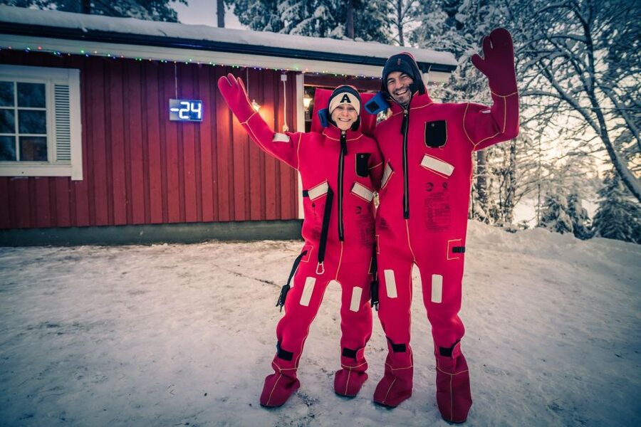 Daytime Ice Floating Rovaniemi, Frozen Lake Experience - FAQ