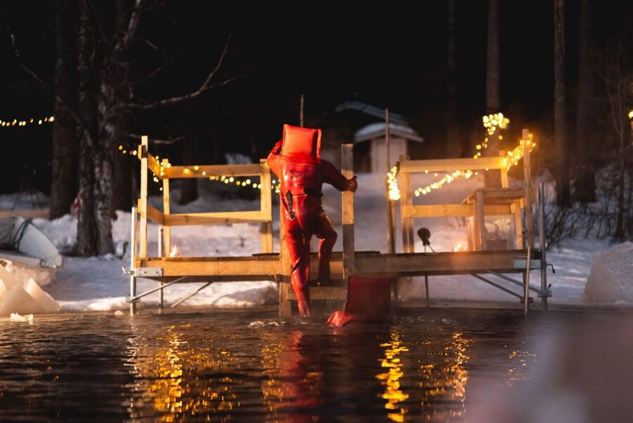 Daytime Ice Floating Rovaniemi, Frozen Lake Experience - Should You Book Daytime Ice Floating in Rovaniemi?