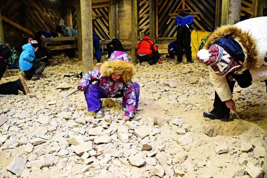 From Rovaniemi: EXCURSION TO THE AMETHYST MINE IN LUOSTO - Included extras that make the day smoother (and what to bring)