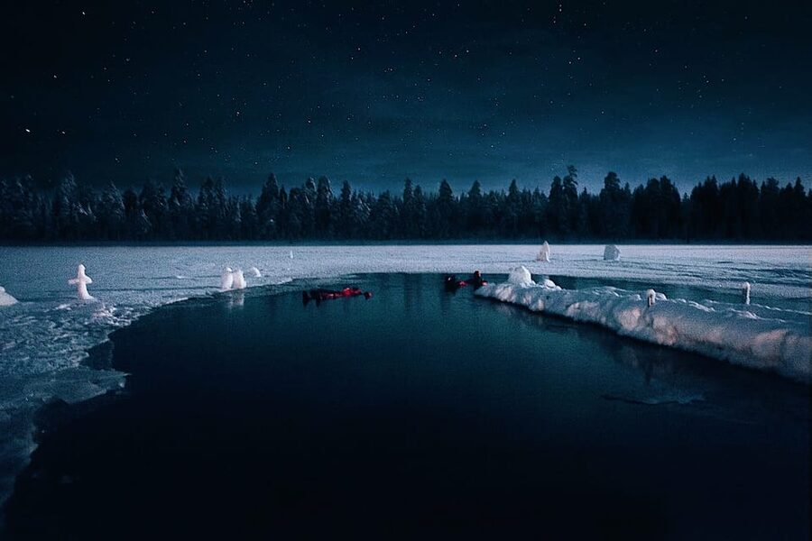 From Rovaniemi: Ice Floating under Aurora Borealis - Meeting at Safartica and how the 3 hours really work
