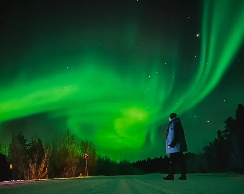 From Rovaniemi: Lapland Aurora Hunt with Barbeque - What you get for the price (and why it can be a good deal)