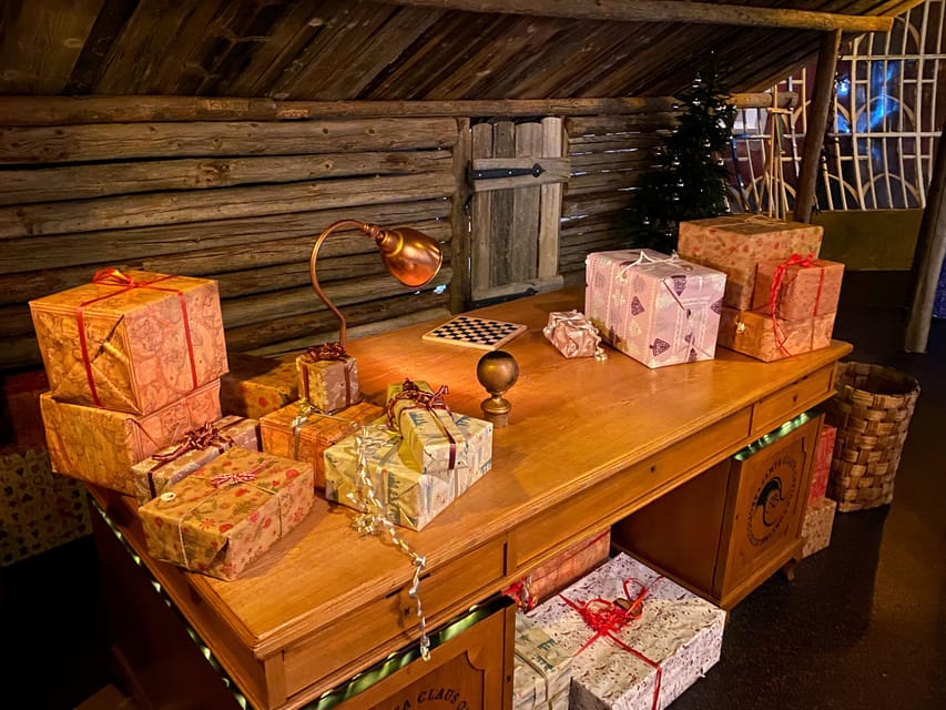 From Rovaniemi: Santa Claus Village Tour with Certificate - Santa’s post office and the Arctic Circle postmark: the souvenir that keeps working