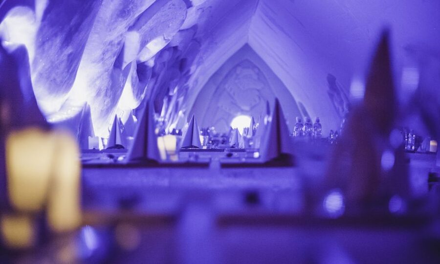 From Rovaniemi: SnowHotel Visit with Ice Restaurant Dinner - From Rovaniemi to an ice hotel: why the transfer matters