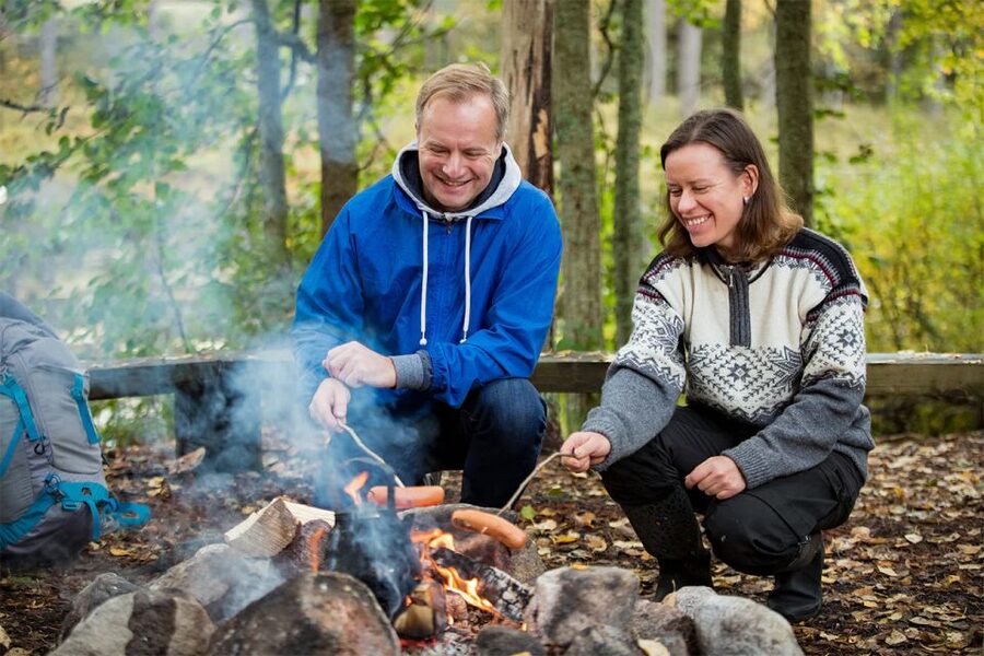 From Rovaniemi: Vikaköngäs Forest Hiking Tour - Small group, big attention: the difference between 8 people and a crowd