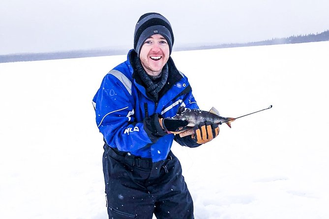 Ice Fishing Trip in Rovaniemi - Scenery and photos on the ice: what you’ll likely notice