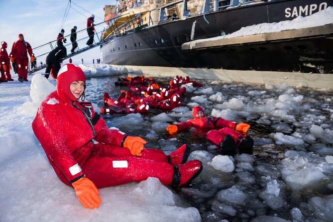 Icebreaker Sampo Cruise with transfer from Rovaniemi - The Kemi icebreaker cruise: what ice floating and walking on ice actually mean