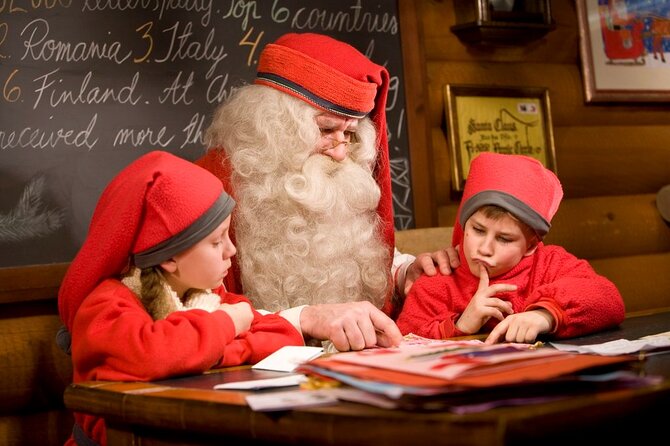 Meet Santa Claus & Santa's Reindeer Ride & Greet Huskies - Santa’s official post office postcards: a small souvenir with payoff