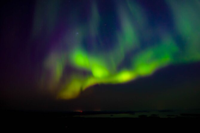 Northern Lights Hunting Expedition - Rovaniemi pickup and the 7:30 pm rhythm