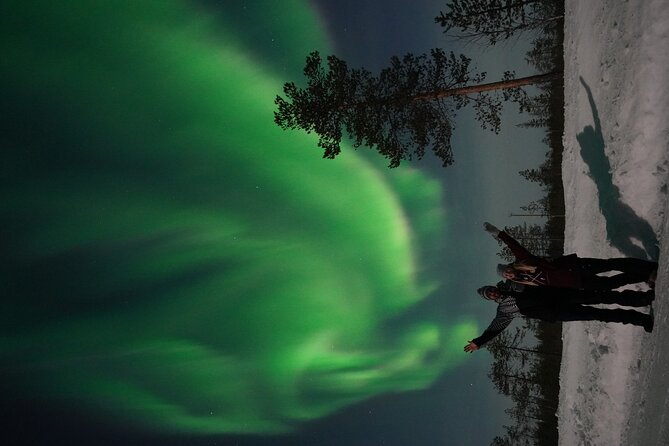 Northern Lights Hunting Photography Tour in Rovaniemi Finland - Stop 1: what happens during the Lapland night session
