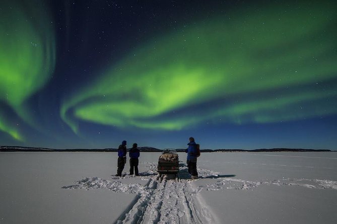 Northern lights tour to Lake Inari from Ivalo, Reindeers & Dinner - Pickup and warm gear at Ivalo Safaris: the part that makes or breaks comfort