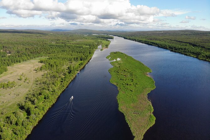 Private Guided Fishing Boat Tour in Rovaniemi - Boat Comfort and Gear: Clean Tackle, Practical Support