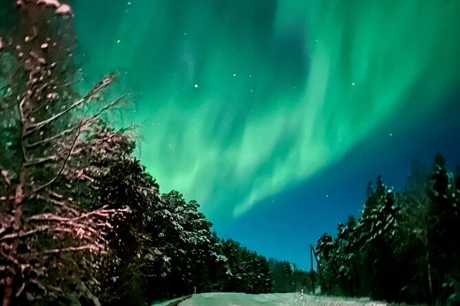 Private Northern Lights Chase with Guaranteed & Refund Policy - The Lapland night chase: how the “hunt” works after you leave the lights