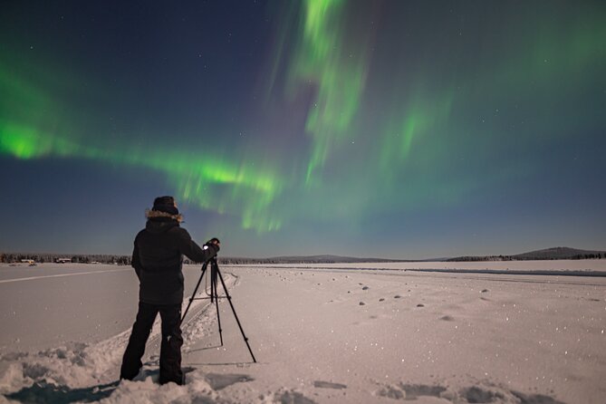 Private Northern Lights Photography Hunting - The Real Value of $1,144.55: Private Cost vs Private Payoff