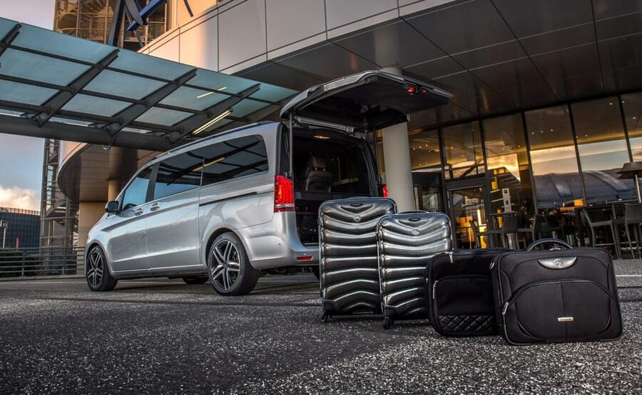Private Transfer Rovaniemi - Kiruna - The Minivan Setup: Space for Up to 8 (Plus Real Bags)