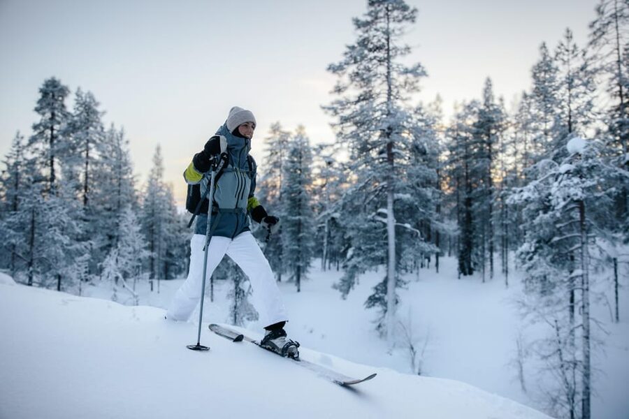 Pyhätunturi: Try Wilderness Skiing in Finnish Lapland - Getting there and meeting up at Hotel Pyhätunturi