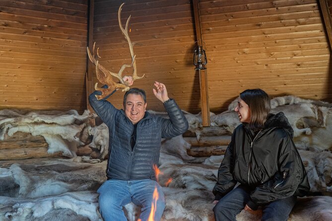 Reindeer Farm Experience in Summer and Autumn from Rovaniemi - What to Wear: Lakeside Mud, Rain, and Farm-Real Footing