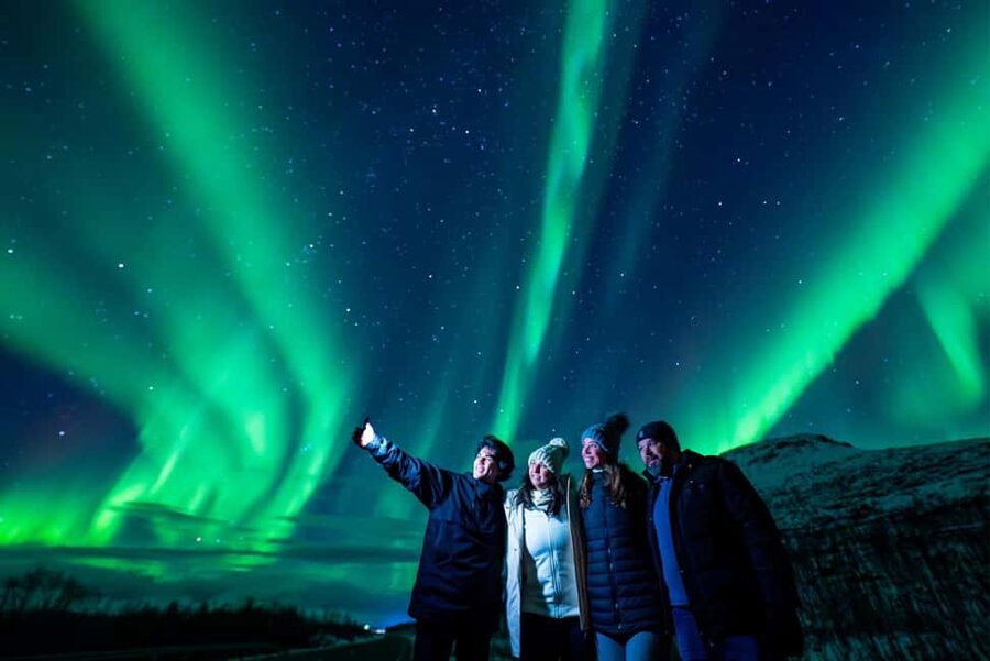Rovaniemi:%100 Money Back Guarantee Northern Lights Hunting - Entering Lapland From Rovaniemi: What the Night Feels Like