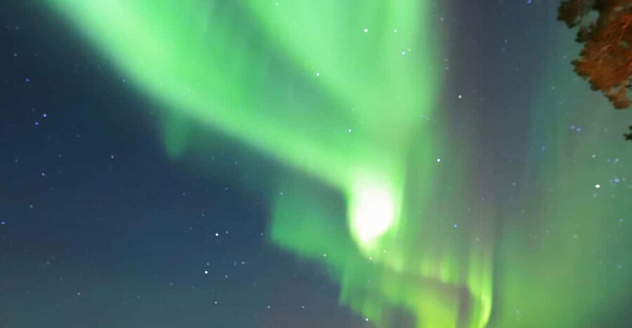 Rovaniemi: Aurora Borealis Trip – Autumn - From your Rovaniemi hotel to a Lapland lake: the ride and the rhythm