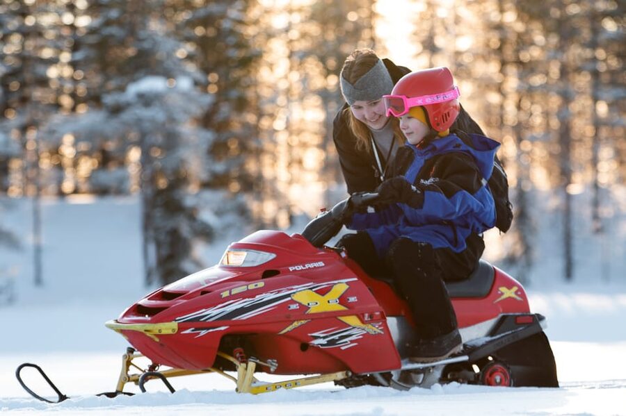 Rovaniemi: Family Snowmobile Trip with Guide and Picnic - Kids on snow: mini-snowmobile time and the age/height reality