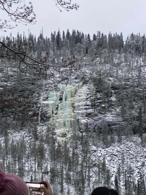 Rovaniemi: Frozen Kuroama Waterfall Guided Tour with BBQ - Rovaniemi pickup and transfer: Comfort first, cold later