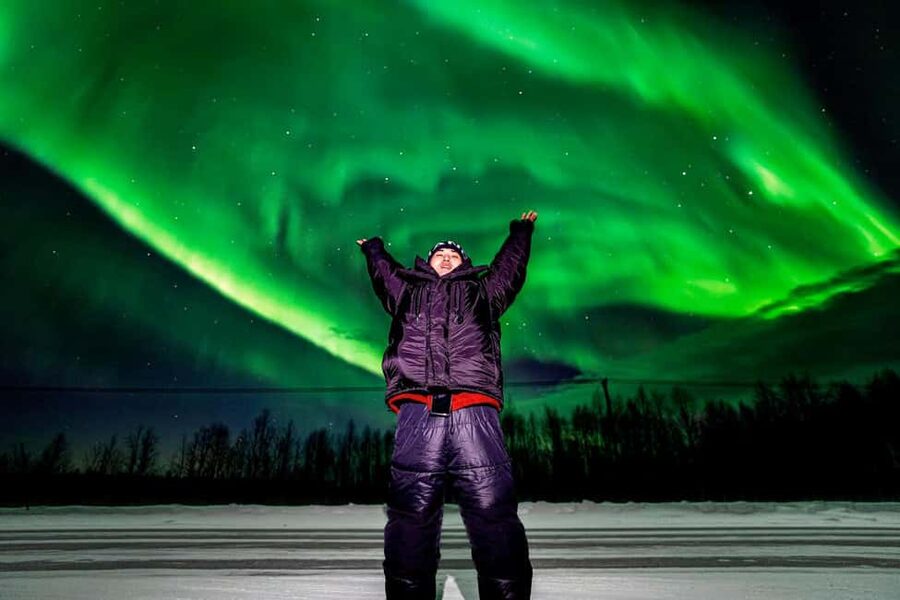 Rovaniemi: Guaranteed Aurora Hunt with Local Guides & Photos - DSLR photos and enhancement: why the included pictures matter