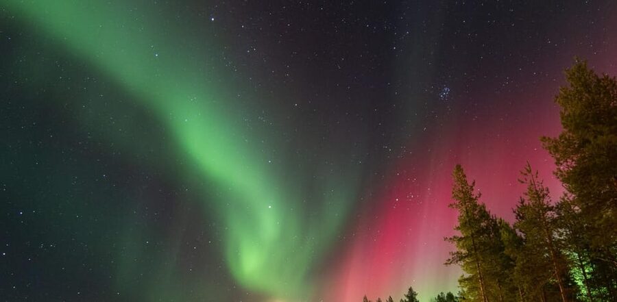 Rovaniemi: Guaranteed Aurora Hunting Tour with Local Guide - Photos and Eyes: Why the Night Sky Can Look Grey