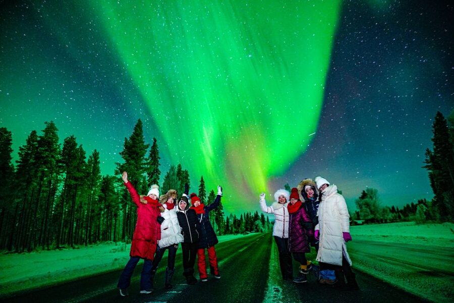 Rovaniemi: Guaranteed Northern Lights Hunting Adventure - The 7-Hour Plan: Dressing Up, Driving Out, Then Hunting