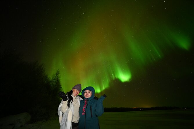 Rovaniemi: Guaranteed Northern Lights - Small Group & Photography - Warm Drinks, Cookies, and the Comfort Factor