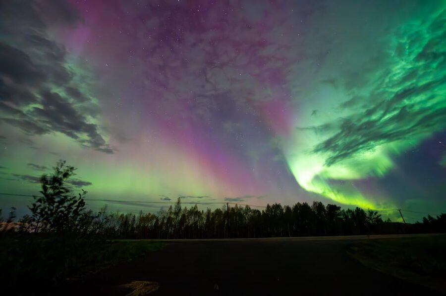 Rovaniemi: Guaranteed Ultimate Aurora Hunt with Photographer - Rovaniemi: Why This Is the Right Launch Pad for Aurora Hunting