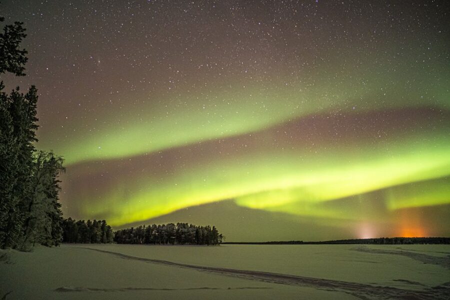 Rovaniemi: Guaranteed Ultimate Aurora Hunt with Photographer - The Role of the Photographer: Better Photos Without Stress