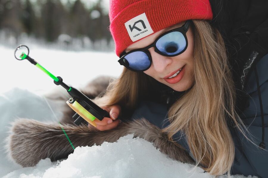 Rovaniemi: Guided Ice Fishing Experience - Luring fish under the ice with special gear