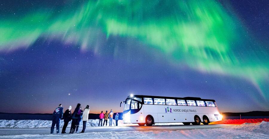 Rovaniemi: Hunting Northern Lights Bus Tour - Meeting point at Nordic Unique Travels in front of Rosso