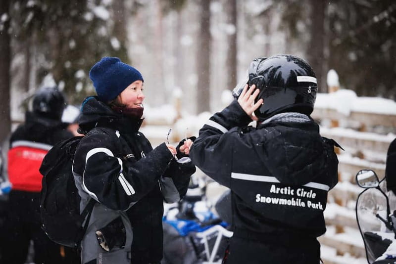 Rovaniemi: Husky & Reindeer Experience with Snowmobile Ride - Reindeer Farm Stop: The Herder Talk and Your 500 M Ride