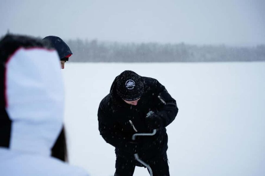 Rovaniemi: Ice Fishing from Private Lakefront Property & BBQ - Price and Value: What You’re Paying For