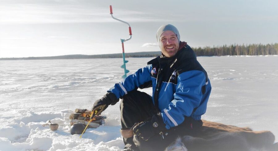 Rovaniemi: Ice-Fishing like a Finn - What happens on the ice: drilling, sitting, and waiting for the nibble