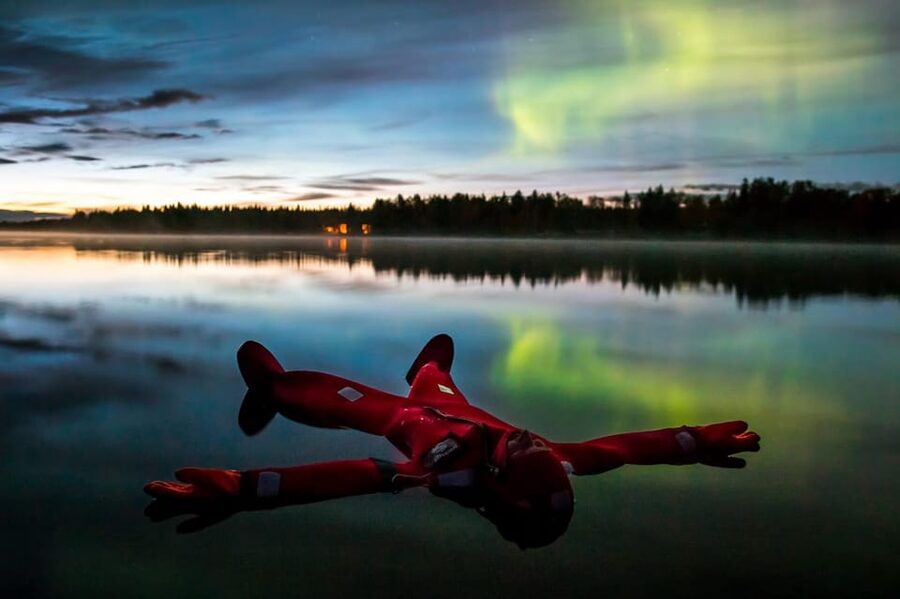 Rovaniemi: Ice Floating Experience - Rovaniemi Ice Floating: the calm you came for