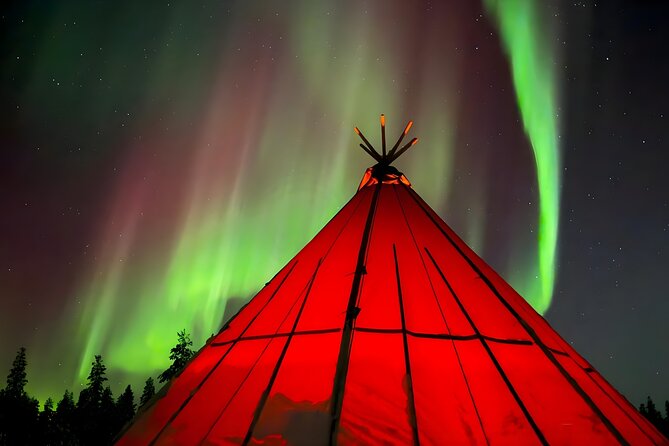 Rovaniemi: Meet Santa Claus & Northern Lights Experience - Who should book this Santa and Northern Lights evening?