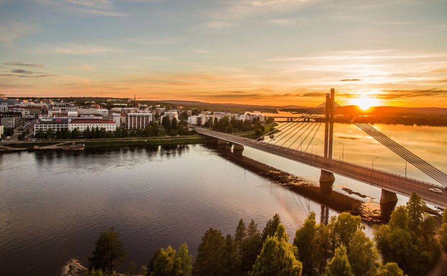 Rovaniemi: Midnight Sun Photography Tour - What your photography guide teaches you (and why it’s more than pointing)