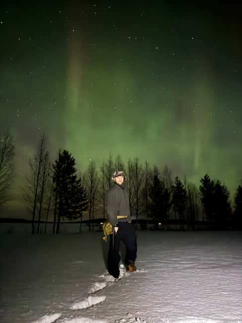 Rovaniemi:Northern Lights Hunt in Lapland Wilderness - Tracking the Sky: How Weather and Solar Activity Change Your Chances