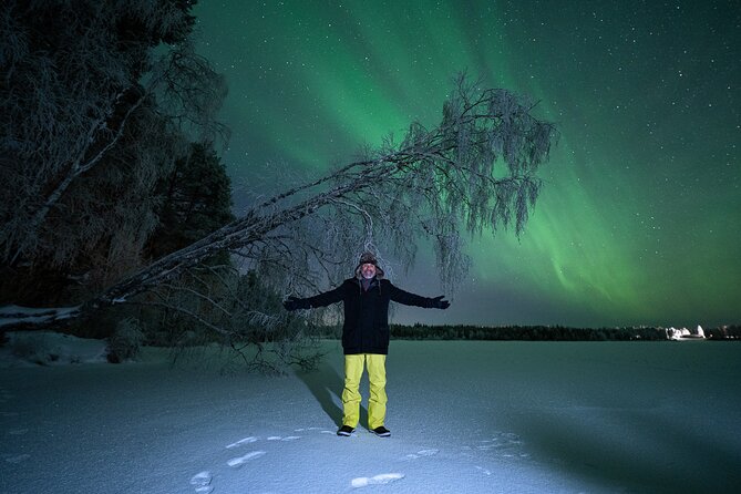 Rovaniemi Northern Lights Hunt With A Professional Photographer - Small Group Pacing: Comfort, Waiting, and Attention to Your Photos
